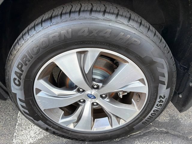 Used 2022 Subaru Ascent Premium w/ Convenience Package AWD/4WD image 12