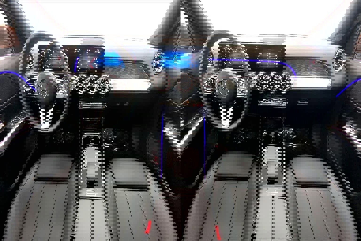 Certified 2023 Mercedes-Benz GLB 250 image 18