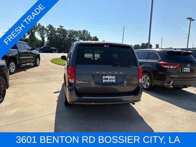 Used 2020 Dodge Grand Caravan SXT FWD image 15