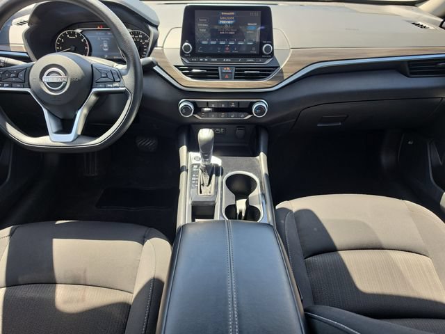 Certified 2024 Nissan Altima 2.5 SV FWD image 14