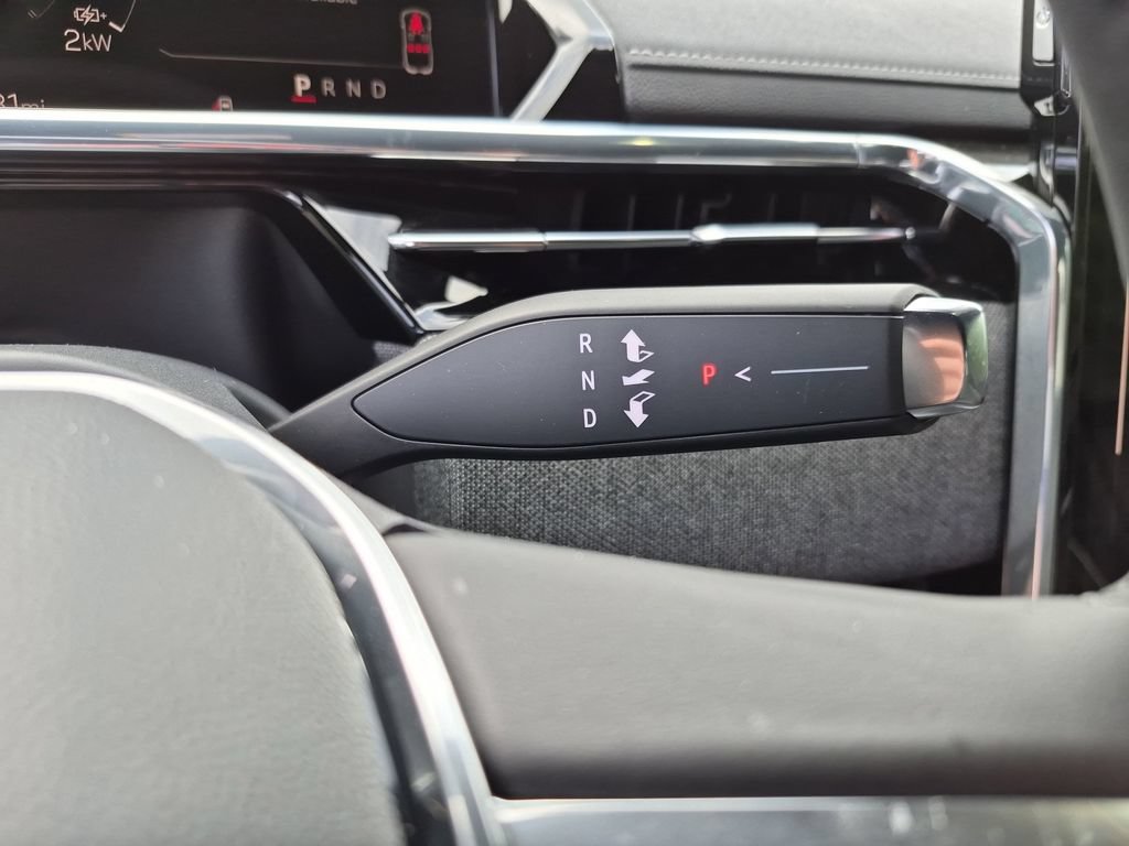 New 2026 GMC Sierra EV Elevation AWD/4WD image 31