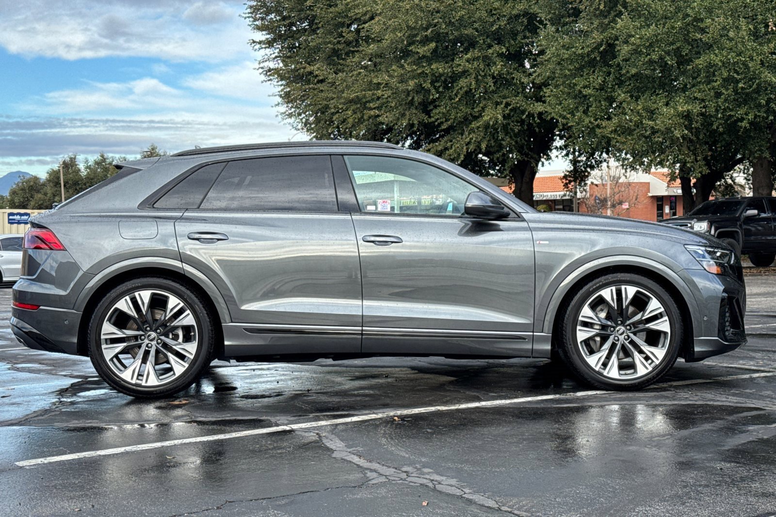 New 2026 Audi Q8 Premium Plus image 3