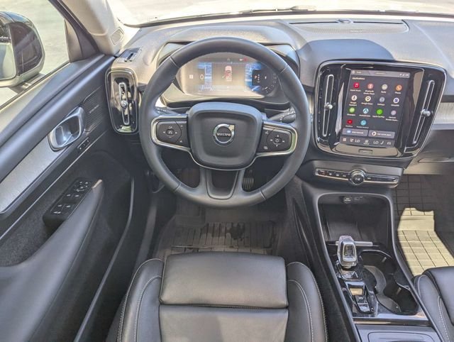 Used 2024 Volvo XC40 B5 Ultimate w/ Climate Package AWD/4WD image 16