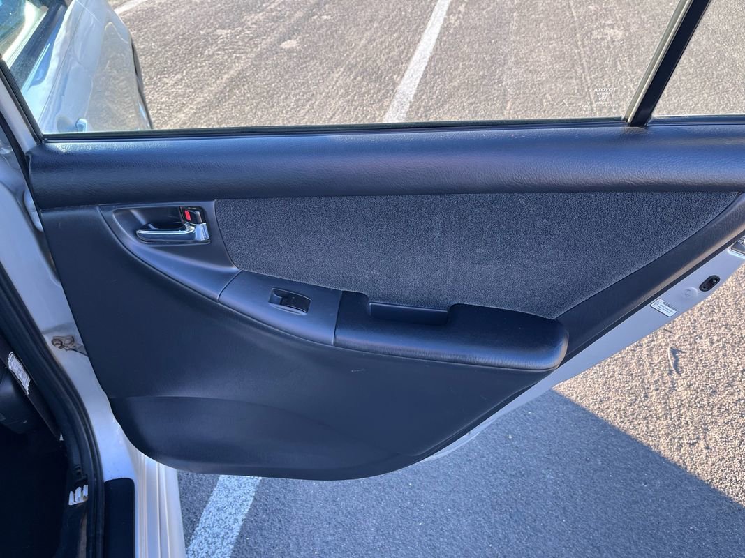 Used 2004 Toyota Corolla CE image 17