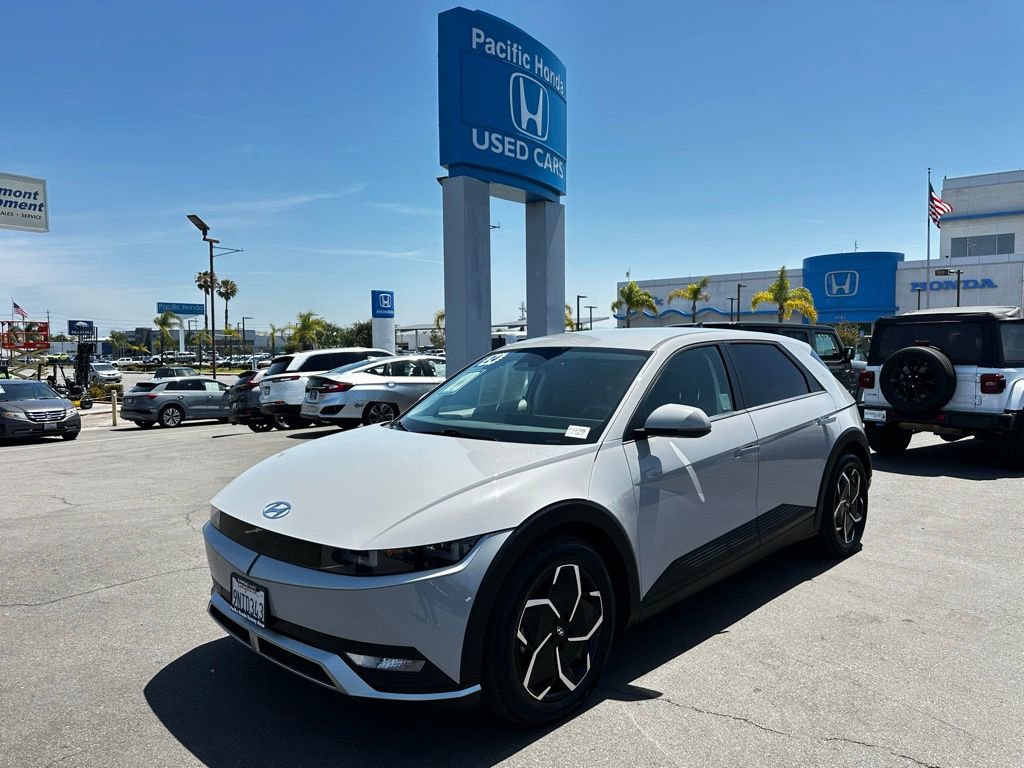Used 2024 Hyundai Ioniq 5 SEL RWD image 2