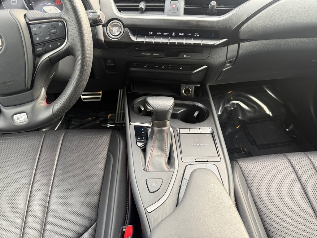 Used 2019 Lexus UX 200 F Sport image 11