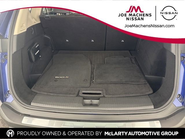 Certified 2021 Nissan Rogue SV w/ Premium Package image 21