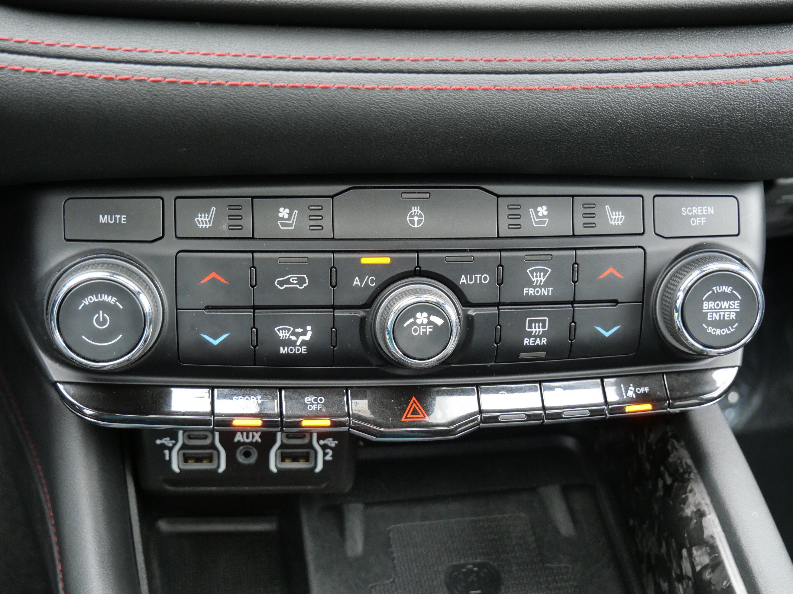 Used 2024 Dodge Durango R/T AWD/4WD image 24