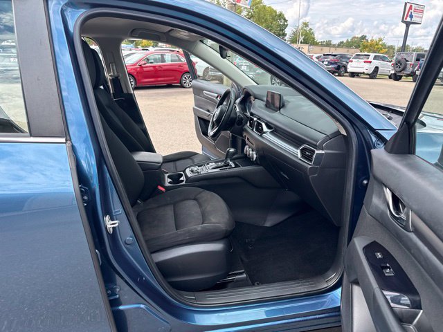 Used 2020 MAZDA CX-5 Sport FWD image 13