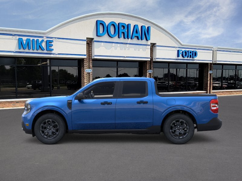 New 2025 Ford Maverick XLT w/ Equipment Group 301A AWD/4WD image 3