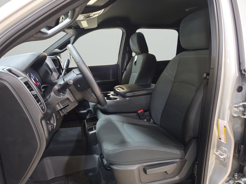 New 2026 RAM 2500 Tradesman AWD/4WD image 12