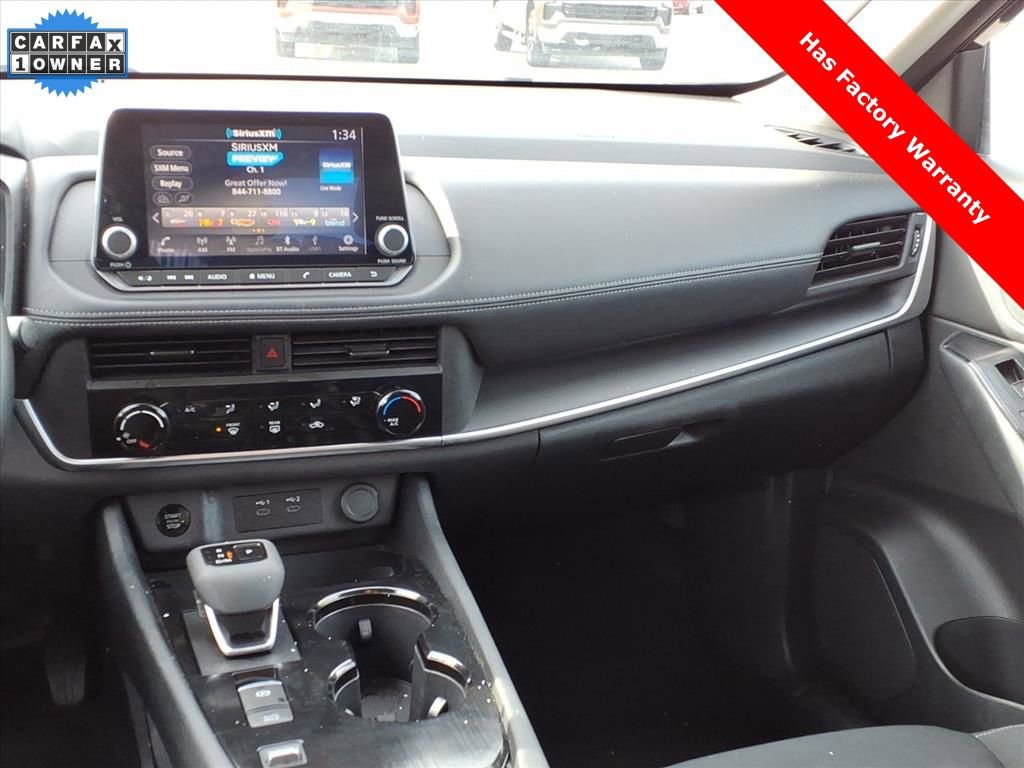 Used 2024 Nissan Rogue S image 13