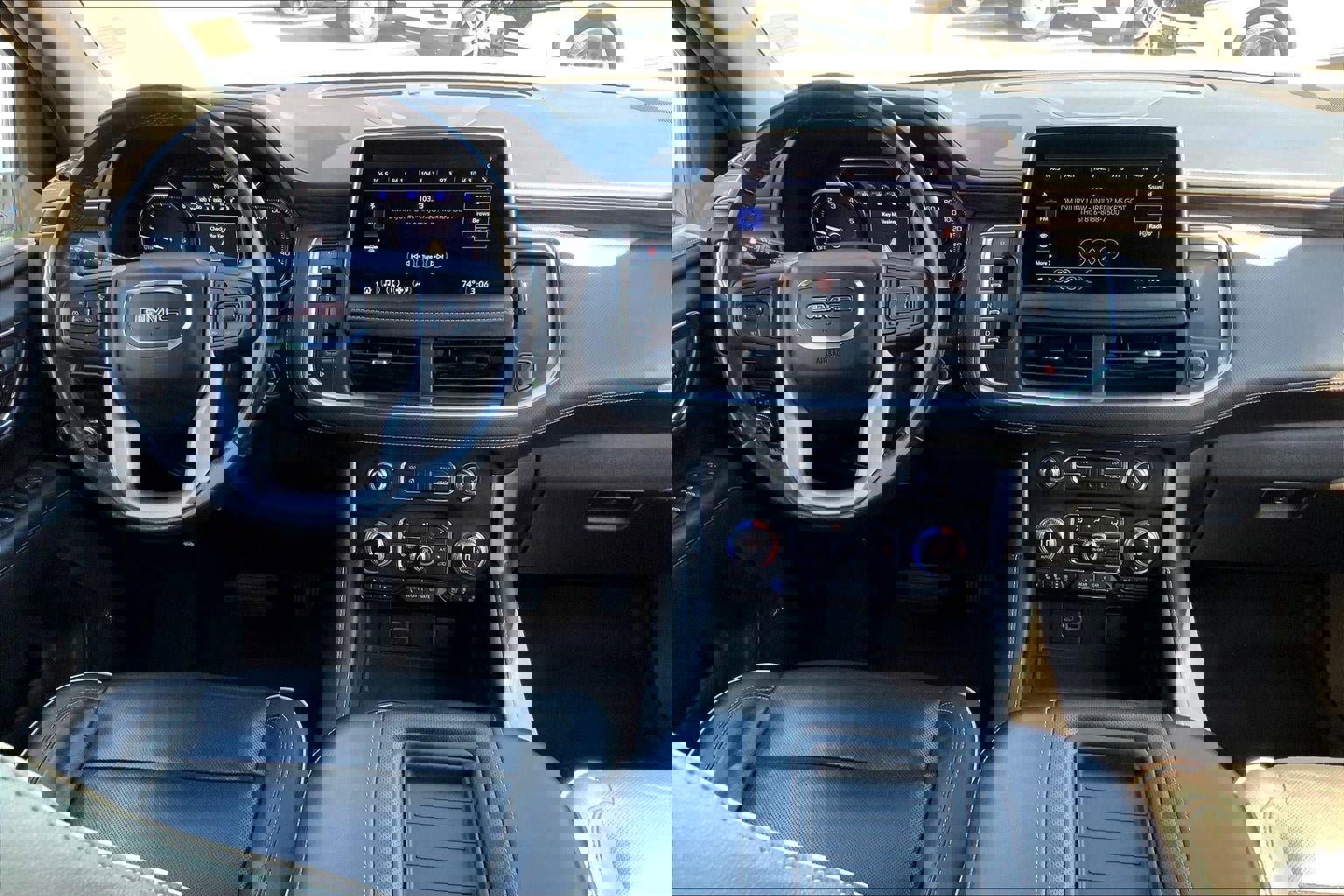 Used 2021 GMC Yukon SLT image 14