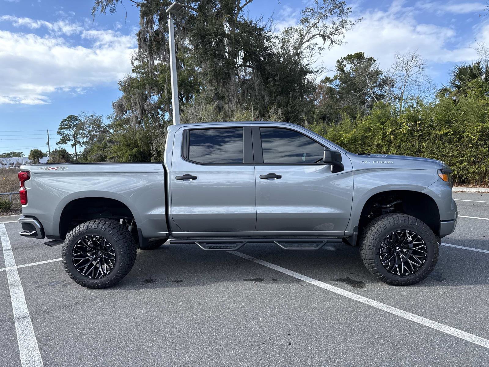 New 2025 Chevrolet Silverado 1500 Custom image 2