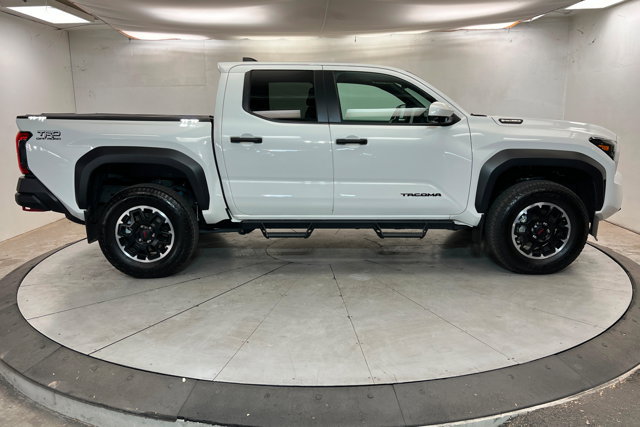 Used 2024 Toyota Tacoma TRD Off-Road AWD/4WD image 6