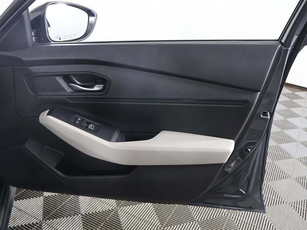 Certified 2025 Honda Accord SE image 24