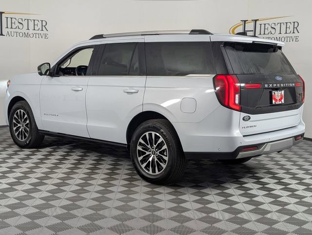 Used 2025 Ford Expedition Platinum image 5