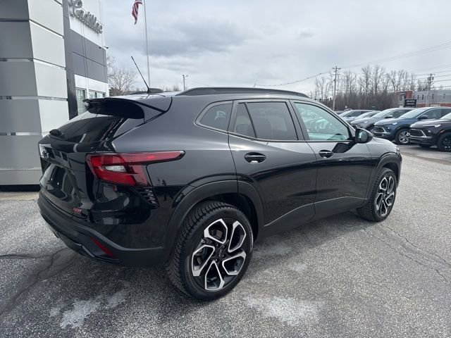 Used 2024 Chevrolet Trax RS w/ Driver Confidence Package FWD image 7