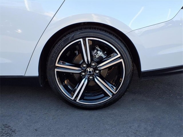 Used 2024 Honda Accord Sport image 19