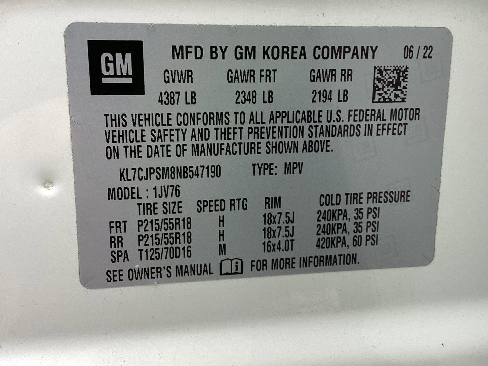 Used 2022 Chevrolet Trax LT w/ Redline Edition AWD/4WD image 10