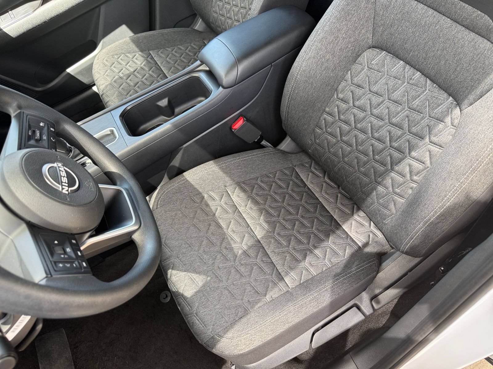Used 2026 Nissan Kicks SV w/ Cold Weather Package AWD/4WD image 36