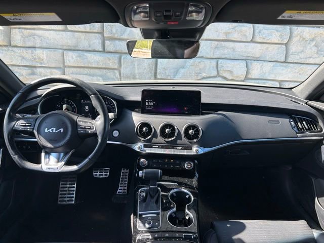 Used 2023 Kia Stinger GT-Line w/ Sun & Sound Package AWD/4WD image 10