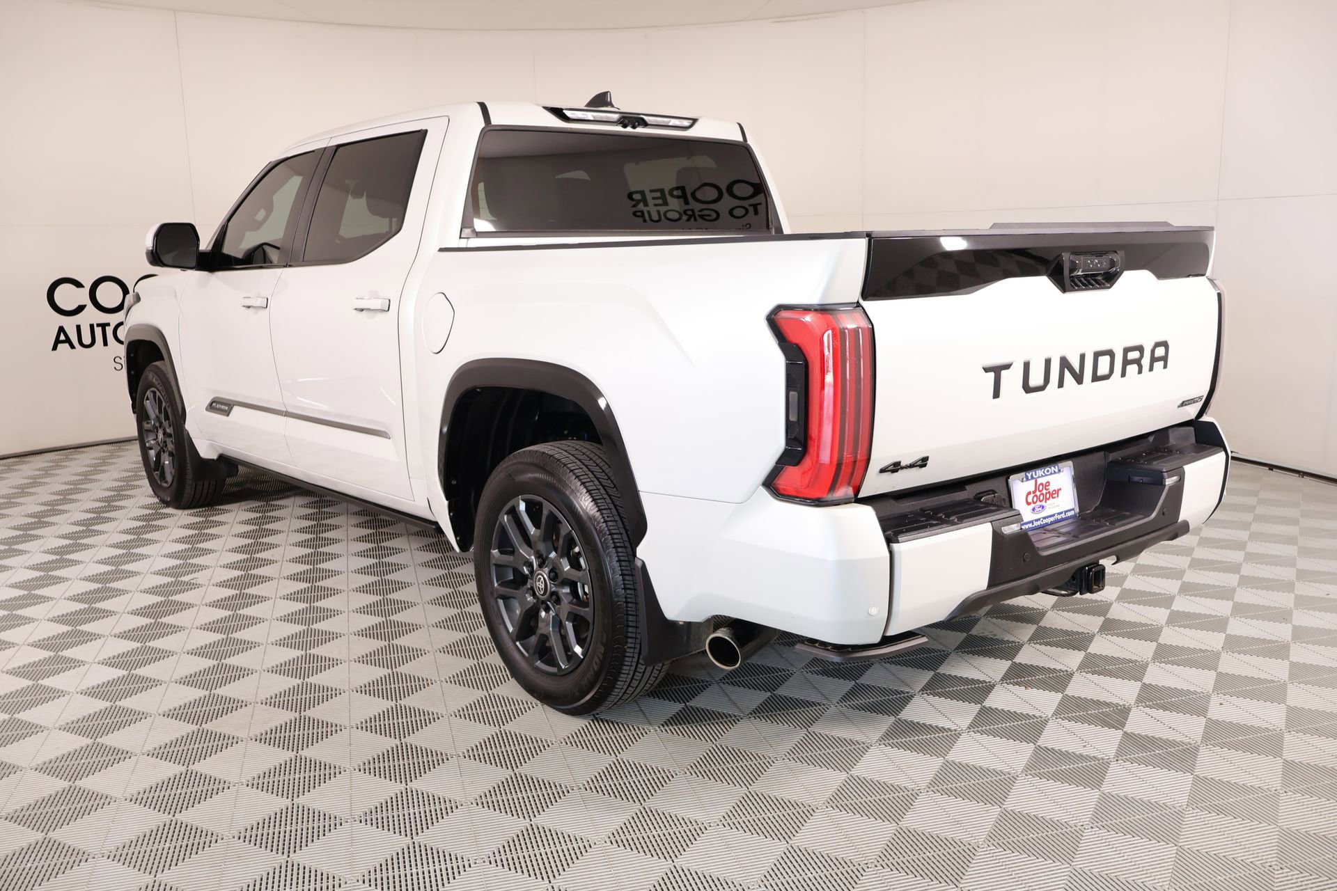 Used 2025 Toyota Tundra Platinum AWD/4WD image 24