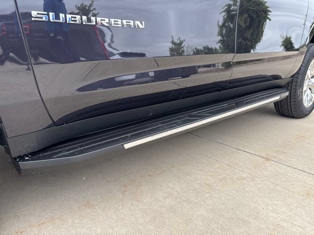 New 2026 Chevrolet Suburban Premier w/ Sun And Tow Package AWD/4WD image 42