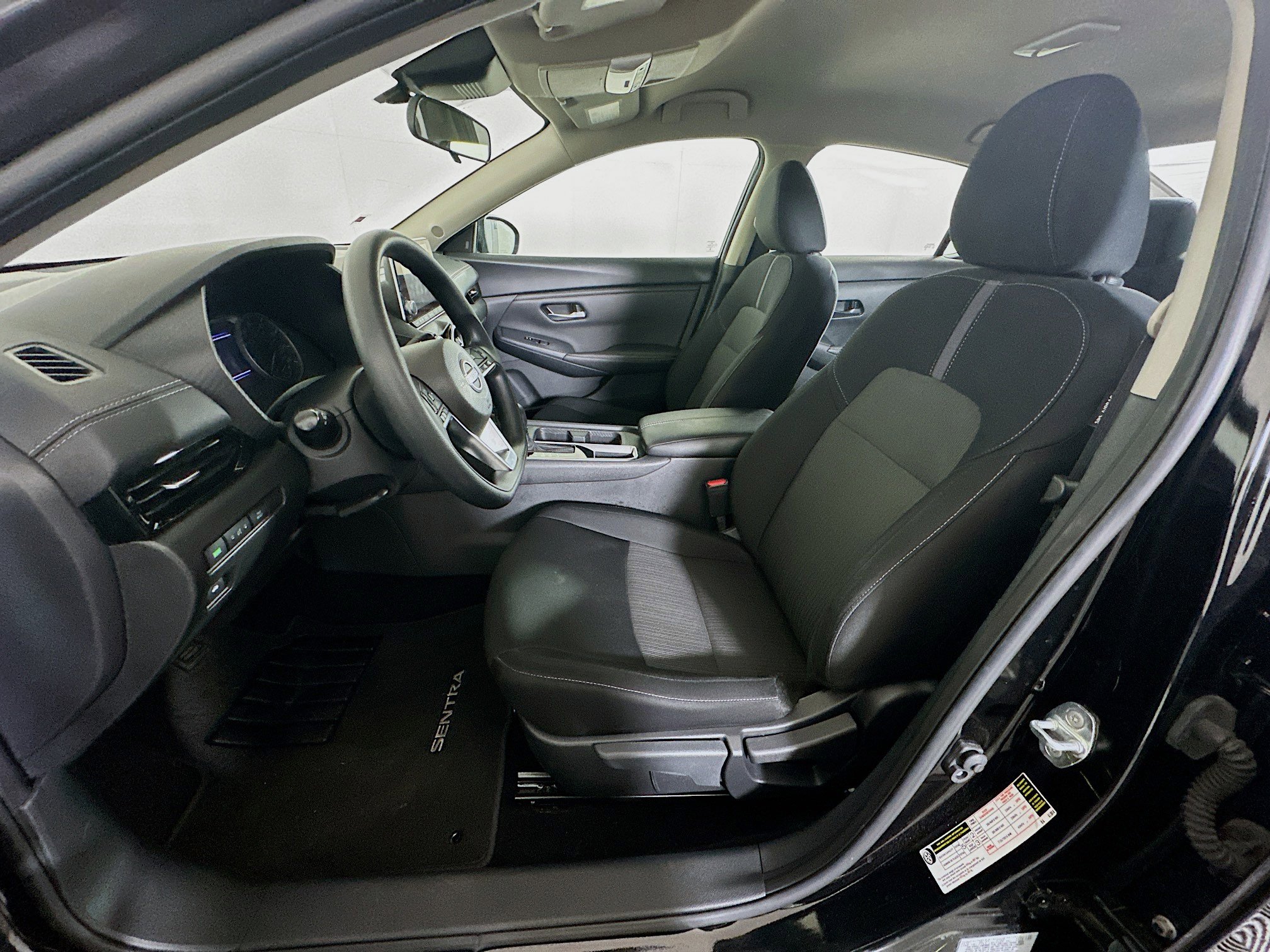 Used 2024 Nissan Sentra SV image 13