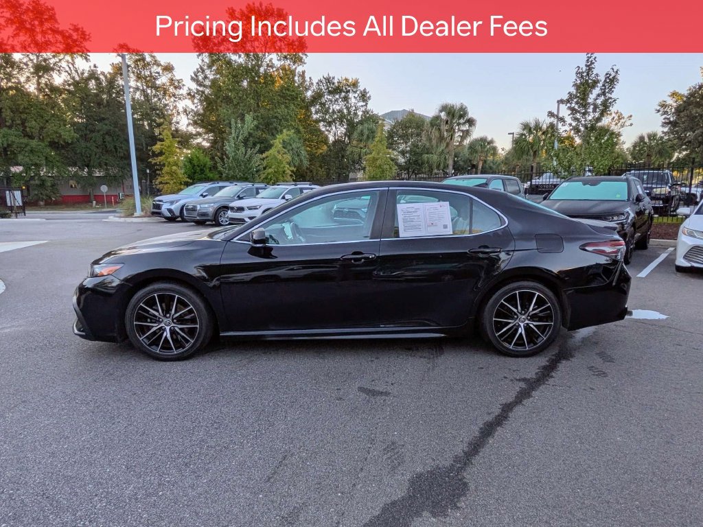 Certified 2022 Toyota Camry SE w/ Audio Upgrade Package FWD image 8