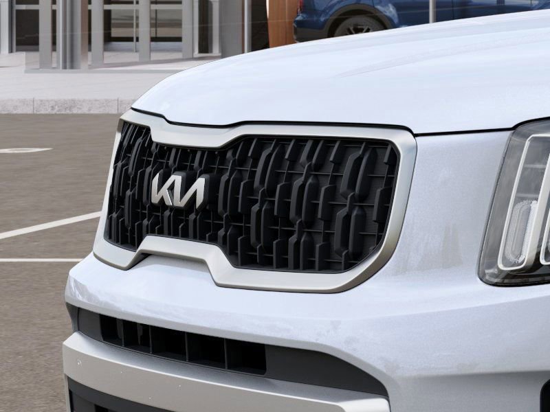 Used 2025 Kia Telluride EX image 13