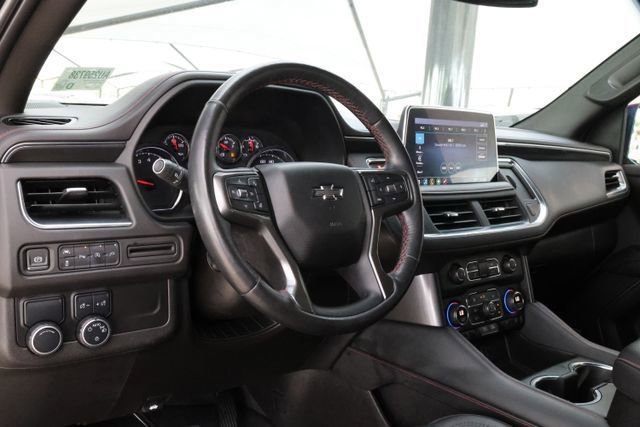 Used 2021 Chevrolet Suburban RST w/ Luxury Package image 9