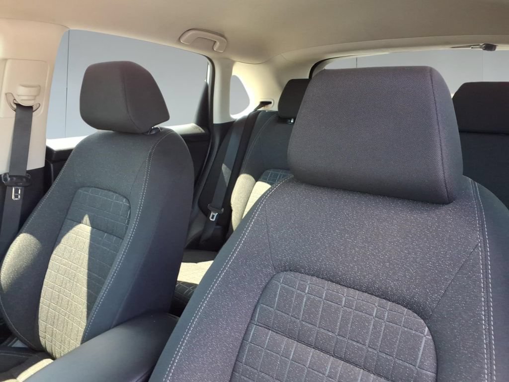 Used 2024 Honda HR-V LX image 16