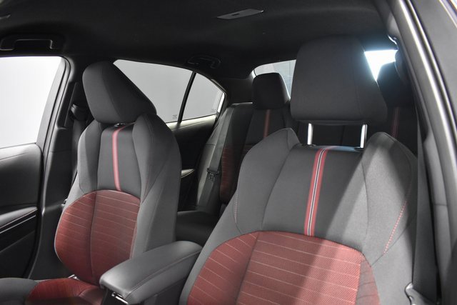 Used 2025 Toyota Corolla SE image 16