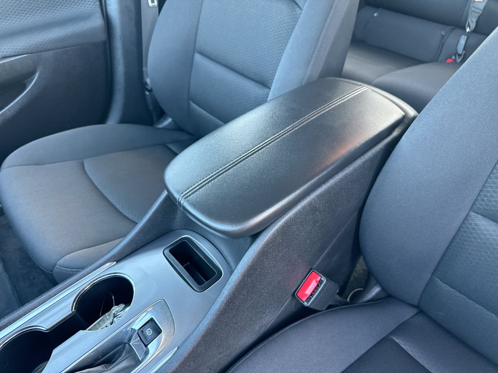 Used 2025 Chevrolet Malibu LT FWD image 20