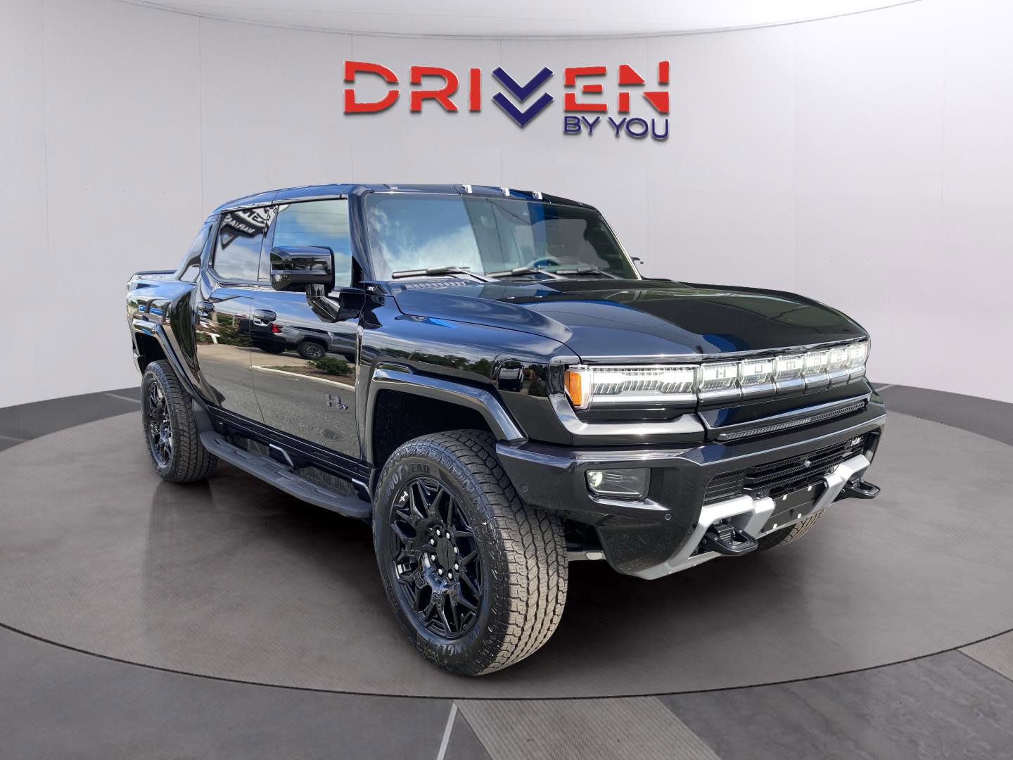 New 2025 GMC Hummer EV 3X w/ LPO, Dark Essentials Package image 9