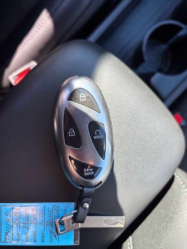Certified 2024 Hyundai Kona Limited AWD/4WD image 34