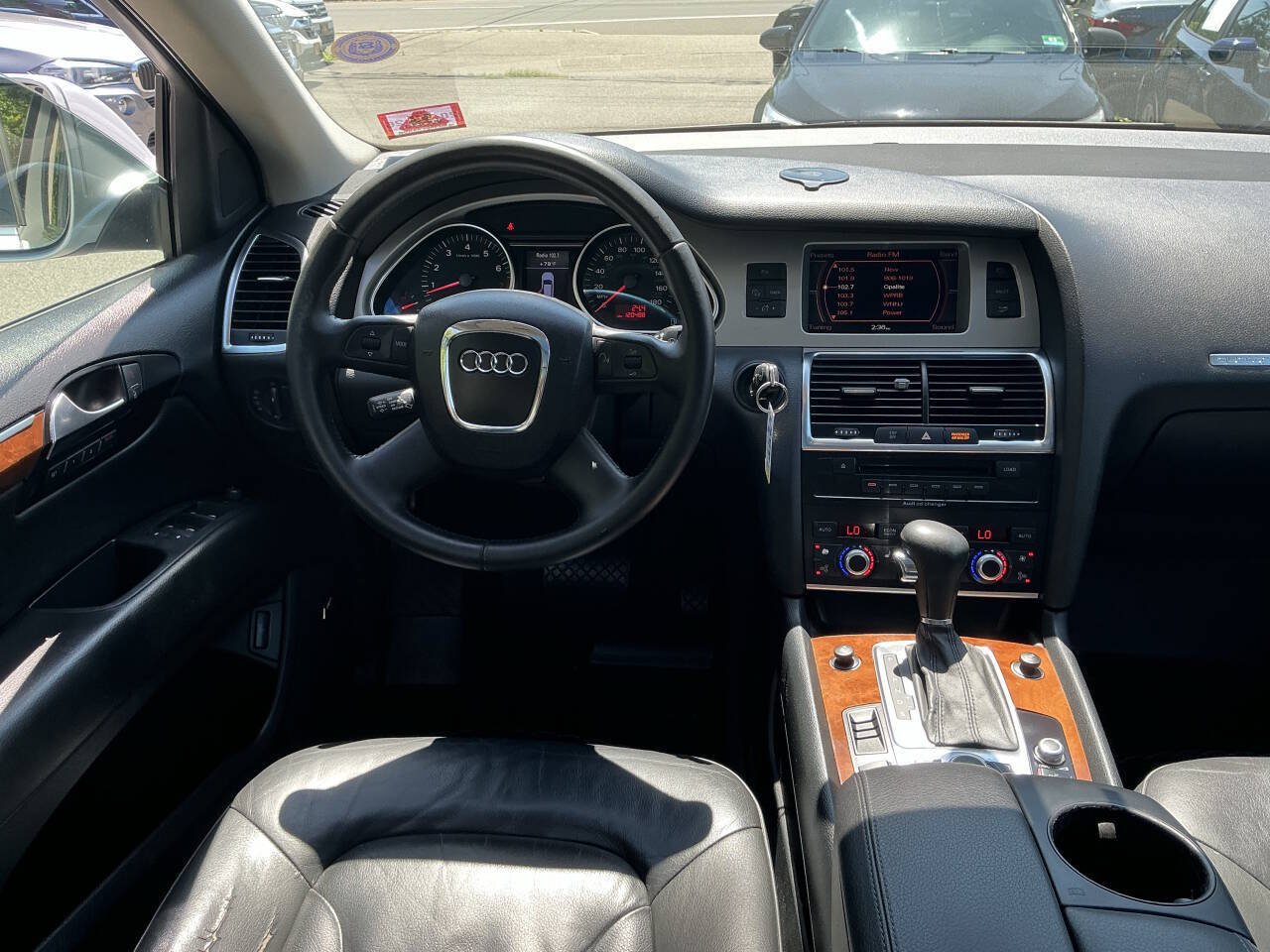 Used 2009 Audi Q7 3.6 AWD/4WD image 16