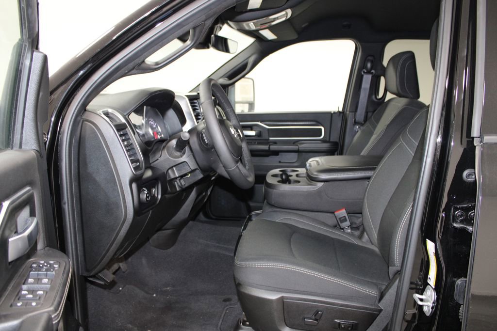 Used 2025 RAM 2500 Big Horn image 19