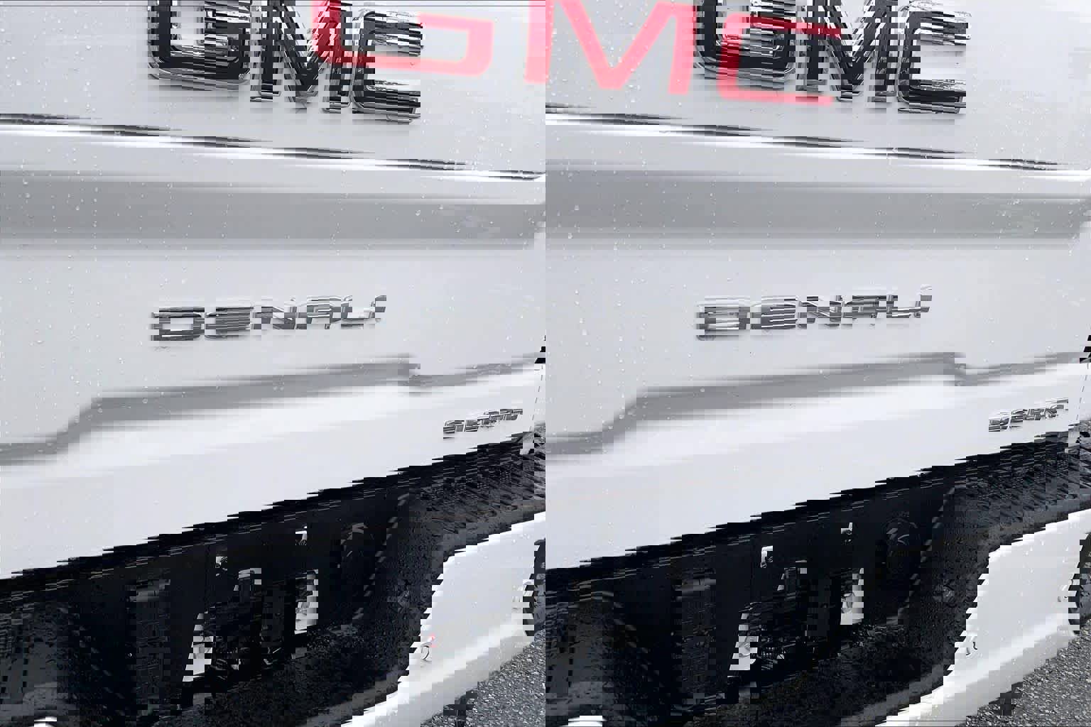 Used 2025 GMC Sierra 2500 Denali image 30