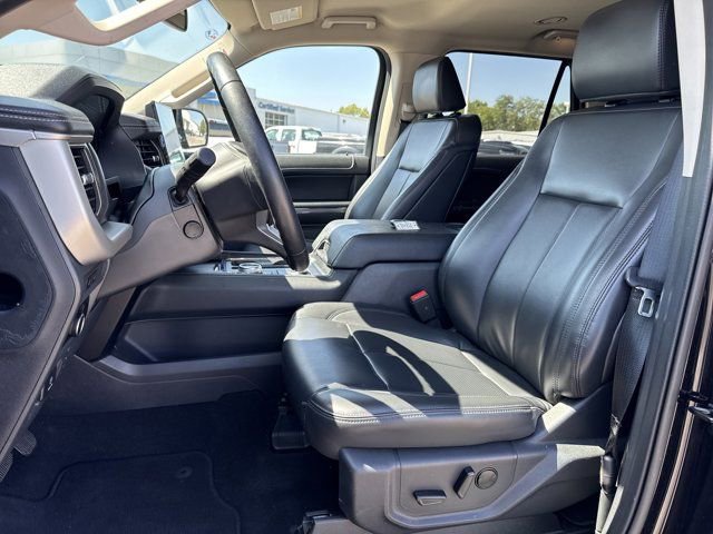 Used 2024 Ford Expedition XLT image 10