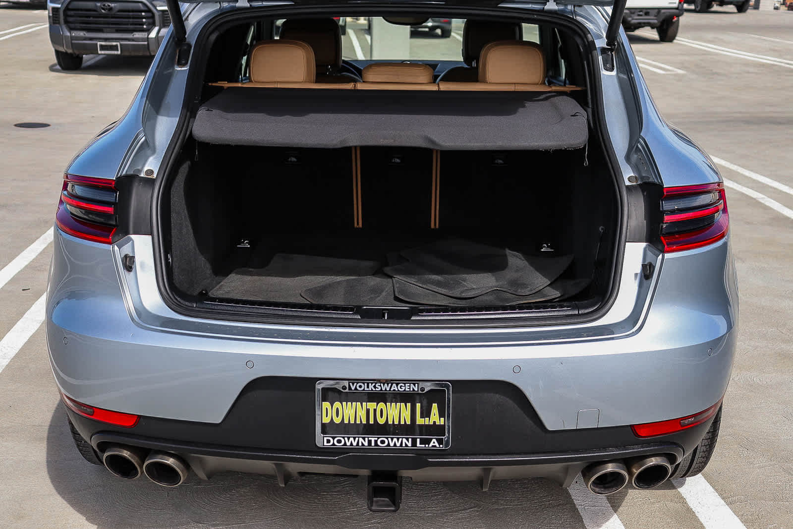 Used 2017 Porsche Macan S image 28