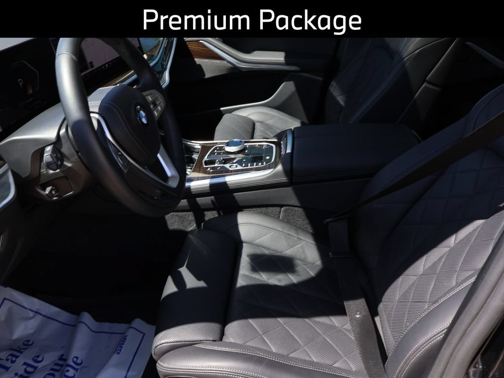 Certified 2024 BMW X7 xDrive40i AWD/4WD image 8