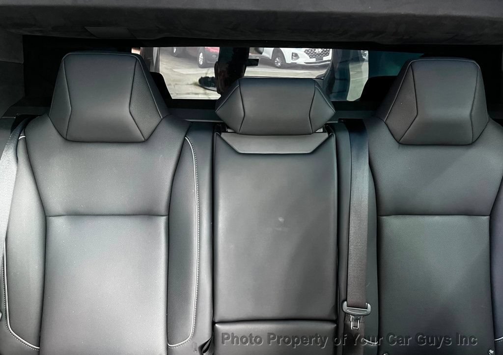 Used 2025 Tesla Cybertruck AWD Crew Cab image 22