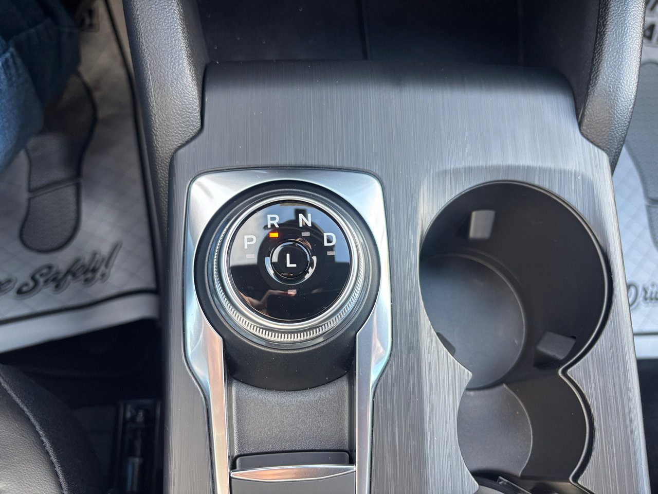 New 2026 Ford Escape ST-Line w/ Tech Pack #1 image 23