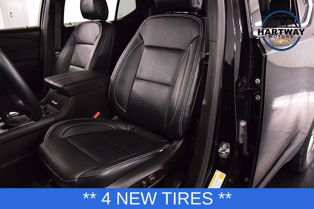 Used 2023 Chevrolet Traverse LT AWD/4WD image 28