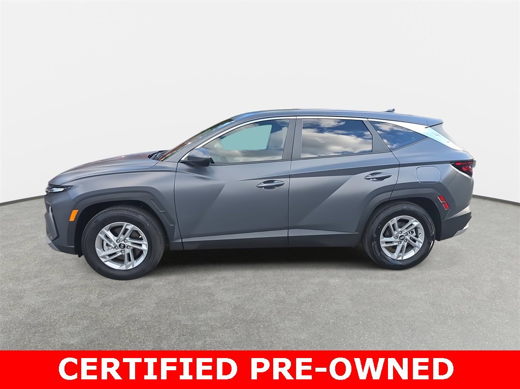 Certified 2025 Hyundai Tucson SE image 8