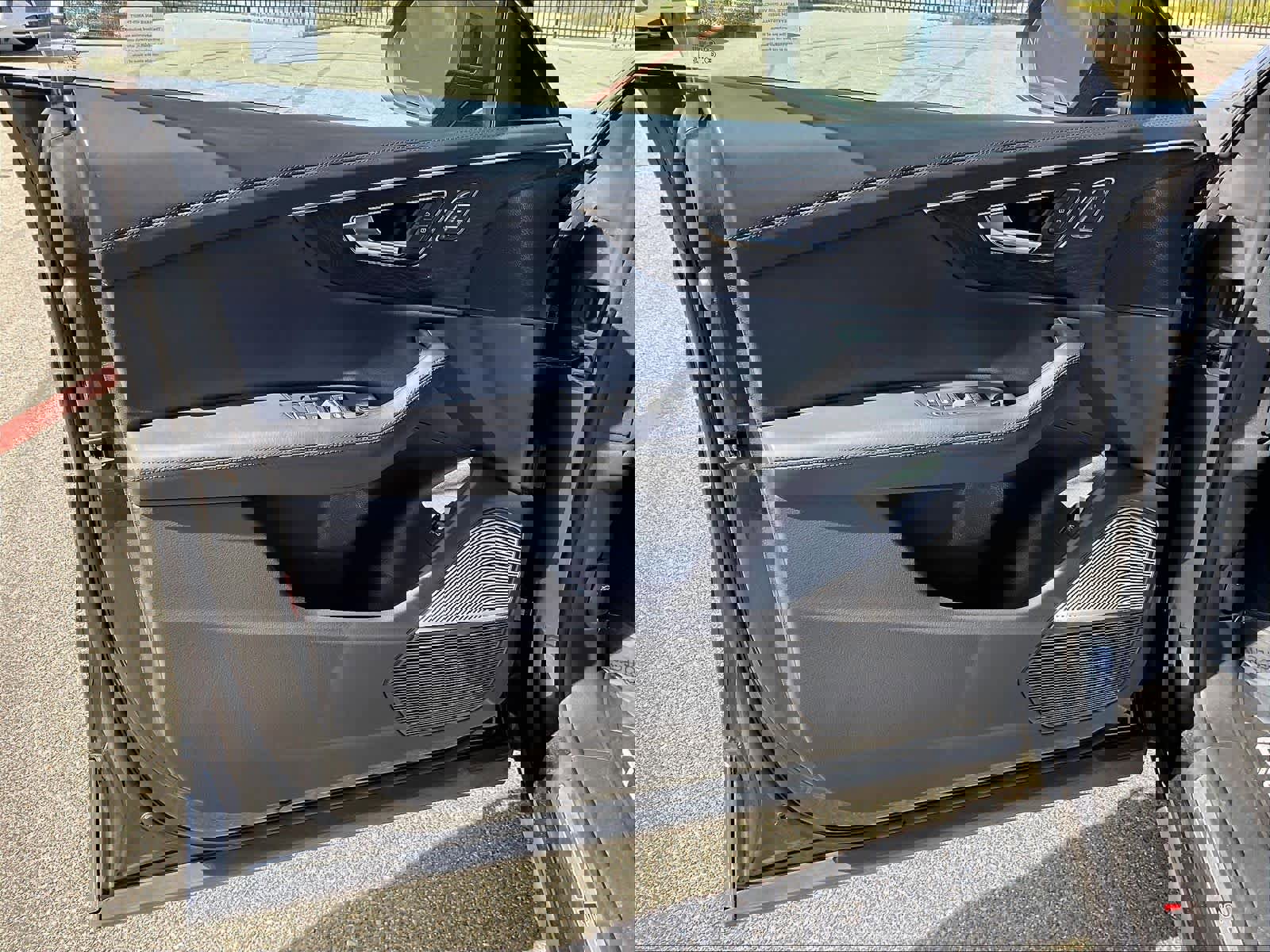 Used 2023 Audi Q8 Prestige image 26