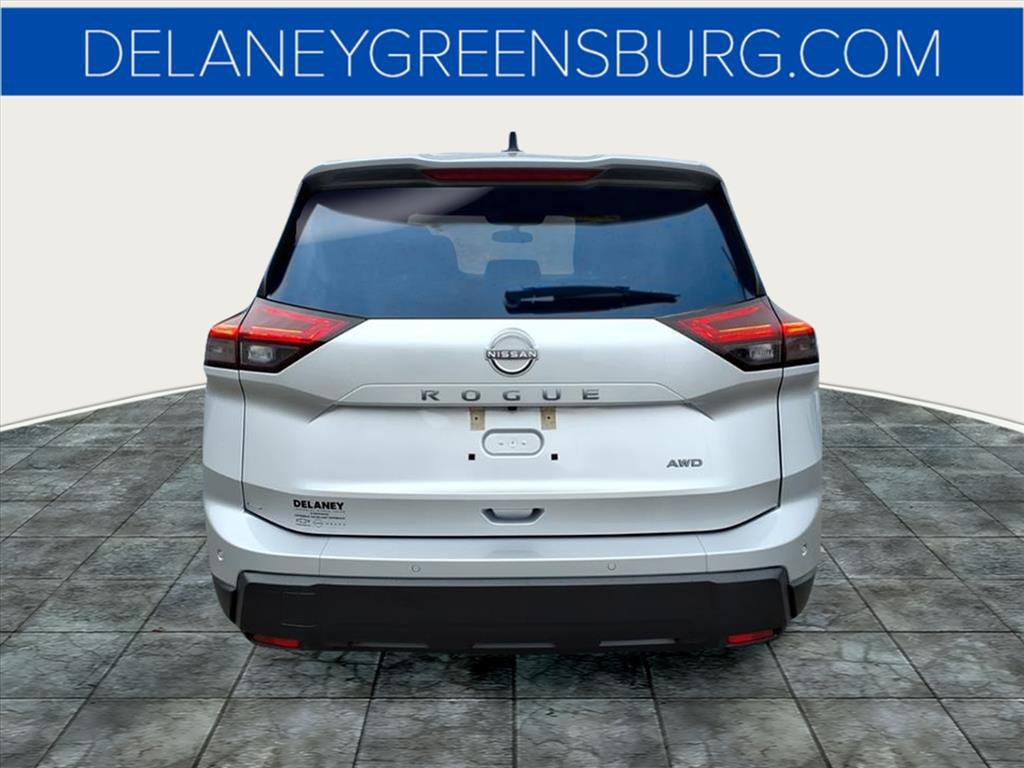 Certified 2025 Nissan Rogue S image 4