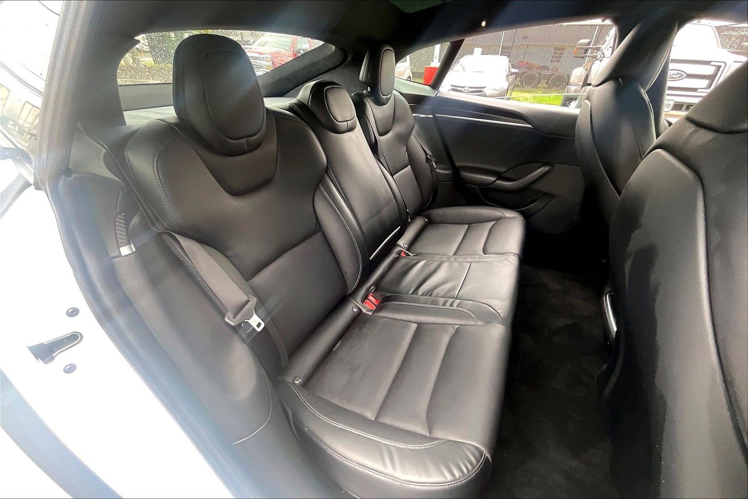 Used 2021 Tesla Model S Plaid image 31